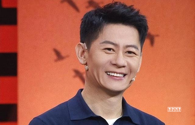 演员李健：19岁出道，42岁因《狂飙》走红，娶了初中恋人成好男人
